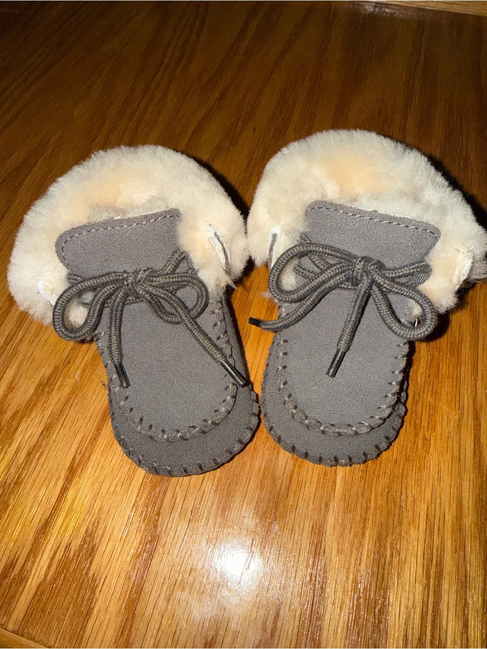 Baby Ugg Plush Lined Moccasin Booties in grey/ brown